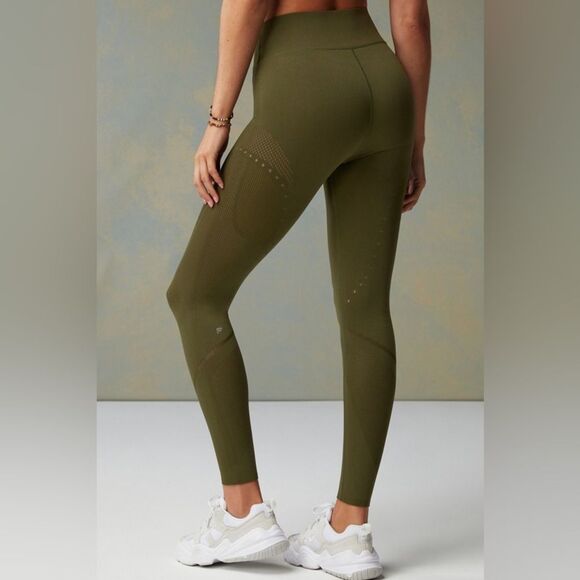 FABLETICS Sculptknit Contour Low-Impact Dark Moss Khloe Edit Size XS - Picture 2 of 15